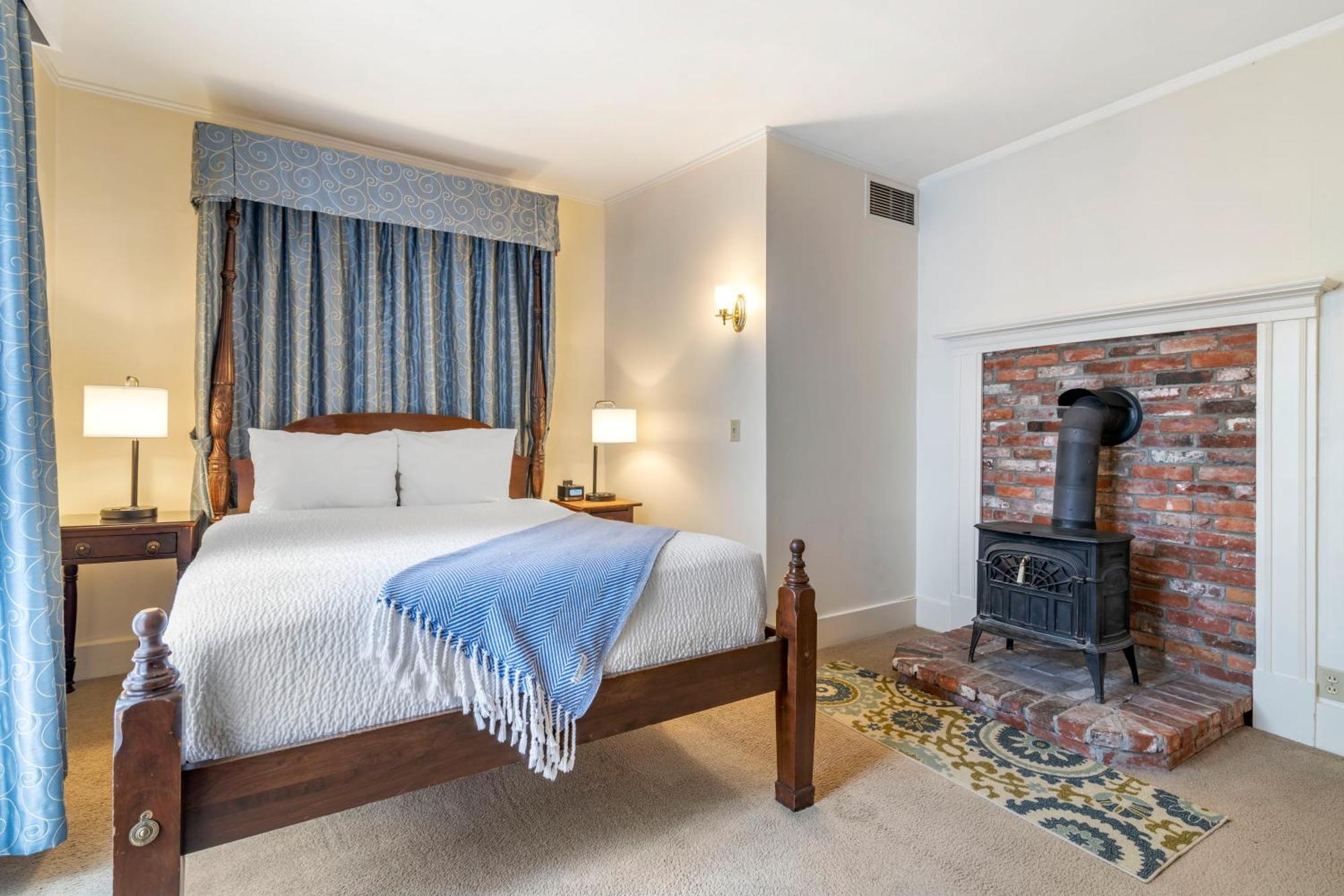 The Harraseeket Inn & Event House Freeport Bagian luar foto